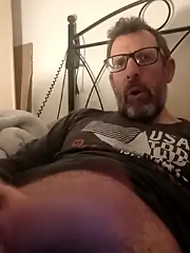 gigolobcn online show from 3, 3, 2026