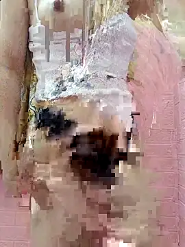 Snapshot of xiangxiang127 chatting on 8, 11, 2025 xiangxiang127 online show from 8, 11, 2025