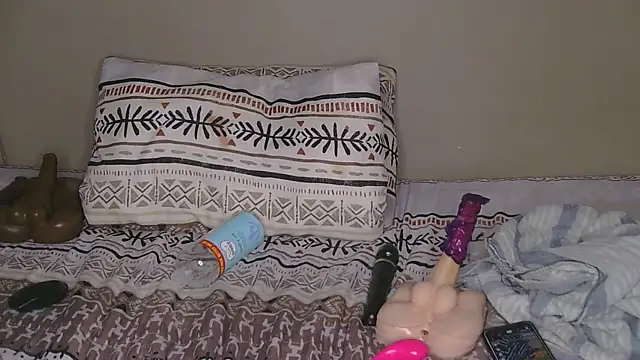 Snapshot of CherieBlushX chatting on 7, 6, 2026 CherieBlushX online show from 7, 6, 2026
