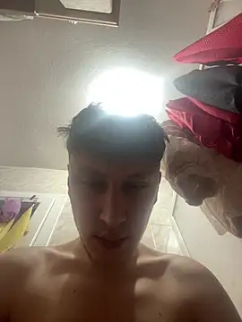 Snapshot of efeees35 chatting on 6, 2, 2026 efeees35 online show from 6, 2, 2026