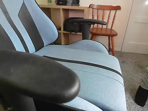 wankywanky online show from 8, 9, 2025