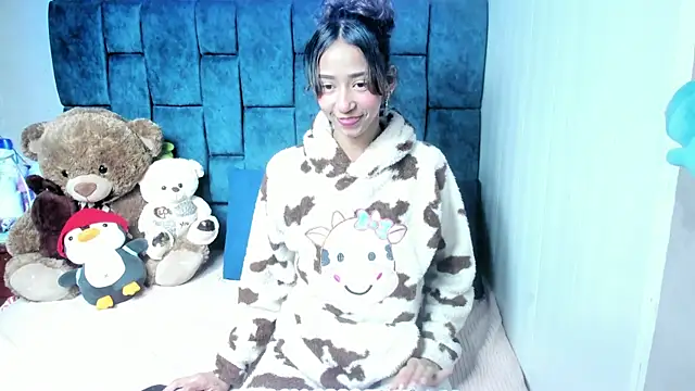 ValentinaKlean online show from 6, 4, 2026