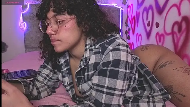 LuckySwagson online show from 16, 11, 2025