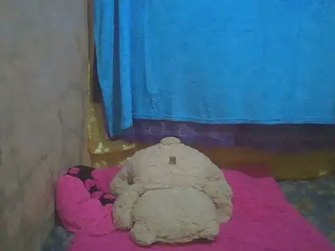 Snapshot of sexymorenal18 chatting on 18, 7, 2026 sexymorenal18 online show from 18, 7, 2026