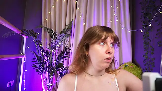 Snapshot of Sense_Of_Rosemary chatting on 9, 9, 2025 Sense Of Rosemary online show from 9, 9, 2025