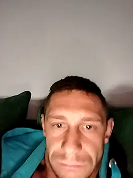 Dawidwi493  online show from 8, 10, 2025