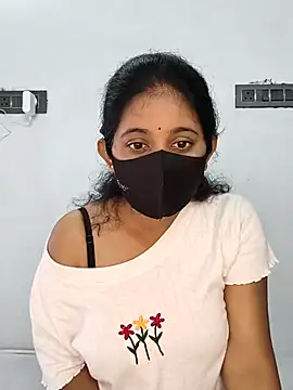 Snapshot of Your-Vedika chatting on 7, 10, 2025 Your-Vedika online show from 7, 10, 2025