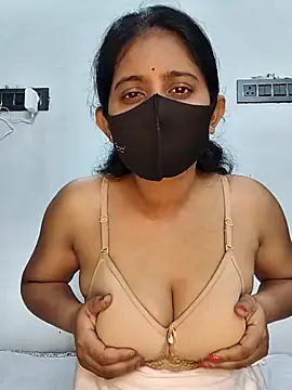 Snapshot of Your-Vedika chatting on 10, 10, 2025 Your-Vedika online show from 10, 10, 2025