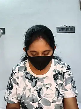 Snapshot of Your-Vedika chatting on 27, 10, 2025 Your-Vedika online show from 27, 10, 2025