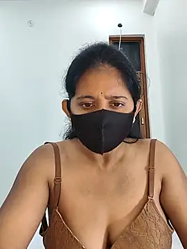 Snapshot of Your-Vedika chatting on 17, 11, 2025 Your-Vedika online show from 17, 11, 2025