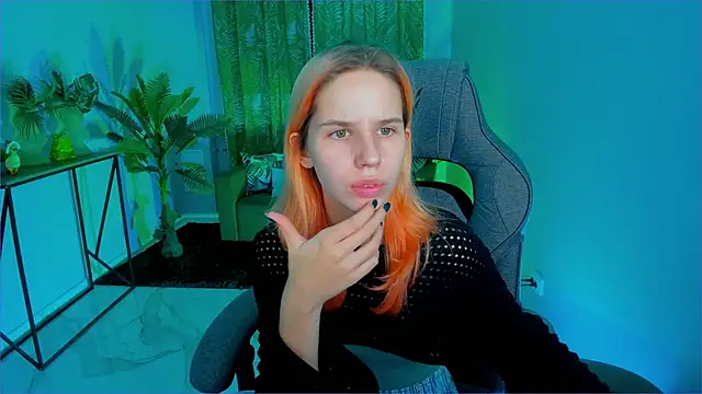 NitaNihil online show from 1, 12, 2025