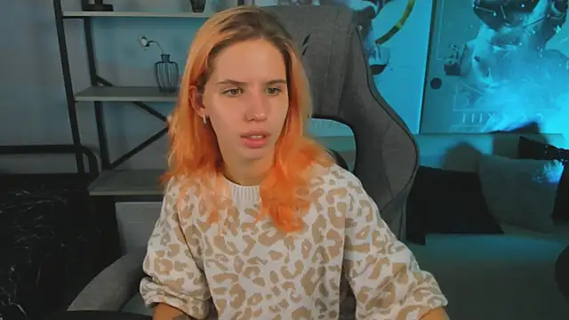 NitaNihil online show from 4, 12, 2025