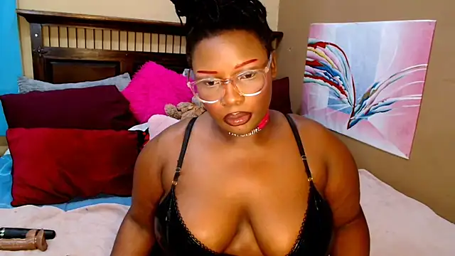 CurvyCocoxxx online show from 28, 5, 2026