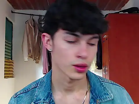 john vichenso online show from 19, 9, 2025