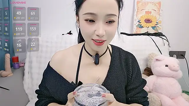 Snapshot of Yemao_0 chatting on 23, 10, 2025 Yemao 0 online show from 23, 10, 2025