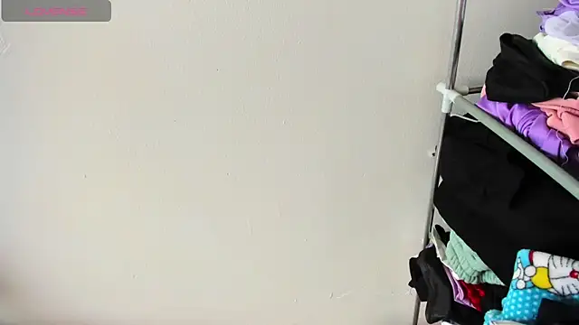 Britany montiel online show from 18, 4, 2026