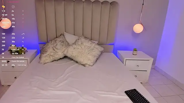 Dani rosse  online show from 30, 9, 2025