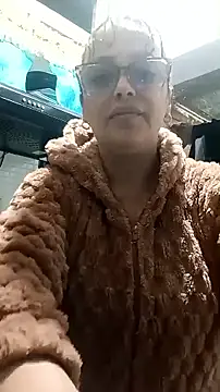 Lady 16 online show from 16, 9, 2025