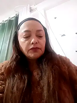 Lady 16 online show from 26, 9, 2025