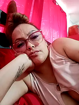 Lady 16 online show from 10, 2, 2026