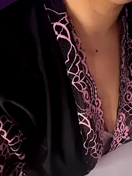 Snapshot of damadanoit3ee chatting on 16, 10, 2025 damadanoit3ee online show from 16, 10, 2025