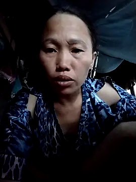 Snapshot of PhamPm70 chatting on 8, 11, 2025 PhamPm70 online show from 8, 11, 2025