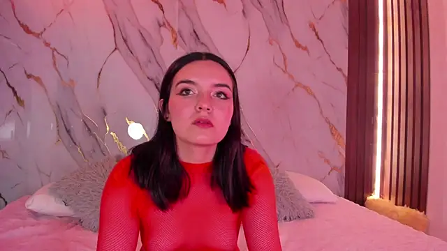 Snapshot of alicecute77 chatting on 29, 9, 2025 alicecute77 online show from 29, 9, 2025