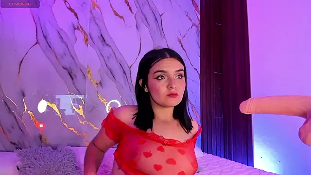 Snapshot of alicecute77 chatting on 7, 2, 2026 alicecute77 online show from 7, 2, 2026