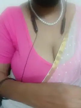 Snapshot of tami_lavanya chatting on 29, 5, 2026 tami lavanya online show from 29, 5, 2026