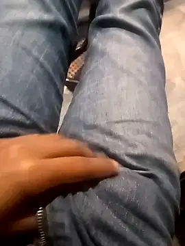 Snapshot of vergonvenco chatting on 9, 11, 2025 vergonvenco online show from 9, 11, 2025