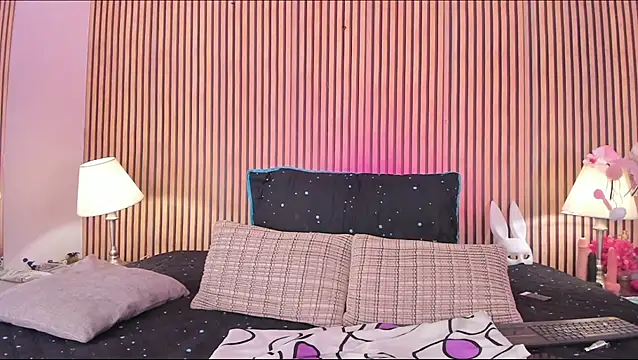 keeyla stone online show from 3, 11, 2025