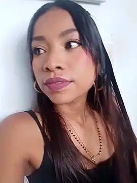 keeyla stone online show from 27, 11, 2025