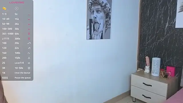 Snapshot of emmi_collinss chatting on 10, 10, 2025 emmi collinss online show from 10, 10, 2025