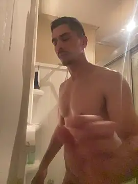 SlimSexxxy69 online show from 9, 2, 2026