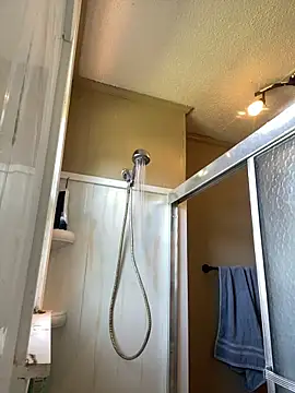 SlimSexxxy69 online show from 20, 3, 2026