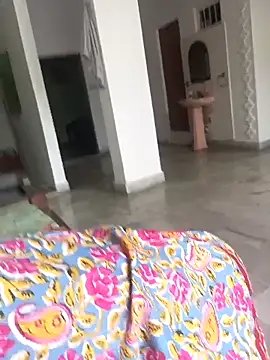 Snapshot of Anamika-singhania chatting on 18, 9, 2025 Anamika-singhania online show from 18, 9, 2025