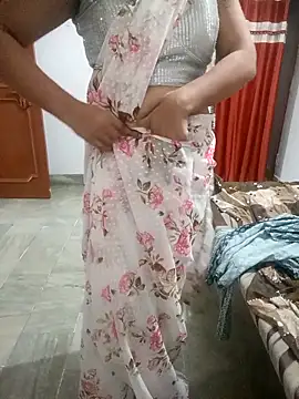 Snapshot of Anamika-singhania chatting on 25, 9, 2025 Anamika-singhania online show from 25, 9, 2025