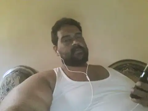 Snapshot of elpoop7305 chatting on 24, 7, 2026 elpoop7305 online show from 24, 7, 2026