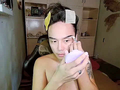 YourNikkieXxx online show from 30, 10, 2025