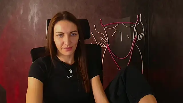 Snapshot of Aurora_Loveu chatting on 12, 10, 2025 Aurora Loveu online show from 12, 10, 2025