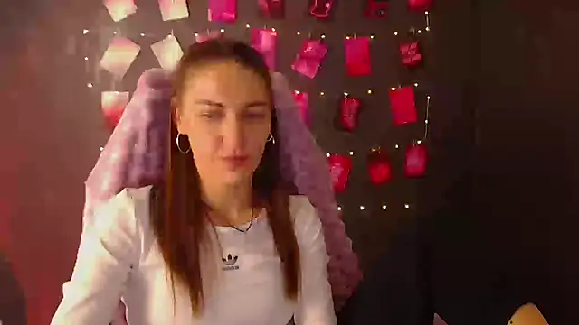 Snapshot of Aurora_Loveu chatting on 14, 10, 2025 Aurora Loveu online show from 14, 10, 2025
