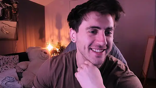 Snapshot of Oscar_Miller_ chatting on 26, 9, 2025 Oscar Miller online show from 26, 9, 2025