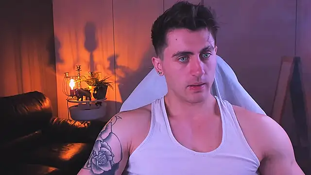 Snapshot of Oscar_Miller_ chatting on 10, 10, 2025 Oscar Miller online show from 10, 10, 2025