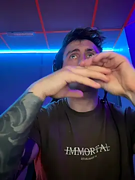 Snapshot of Oscar_Miller_ chatting on 16, 10, 2025 Oscar Miller online show from 16, 10, 2025