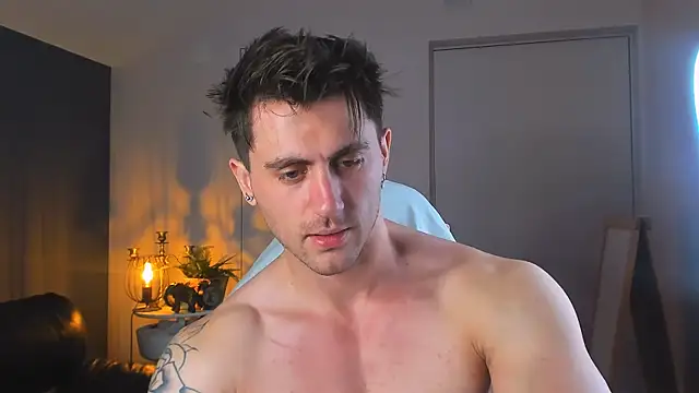 Snapshot of Oscar_Miller_ chatting on 19, 10, 2025 Oscar Miller online show from 19, 10, 2025