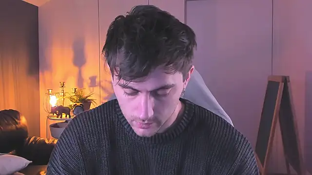 Snapshot of Oscar_Miller_ chatting on 9, 11, 2025 Oscar Miller online show from 9, 11, 2025