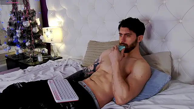 Snapshot of Oscar_Miller_ chatting on 17, 1, 2026 Oscar Miller online show from 17, 1, 2026