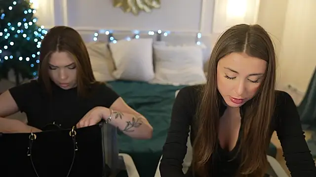 Luna secretgirl online show from 19, 12, 2025