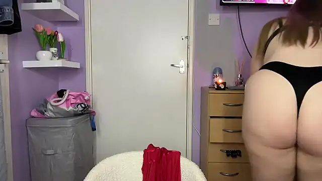 SexySashaxox online show from 15, 4, 2026