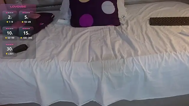 angiellam online show from 4, 10, 2025